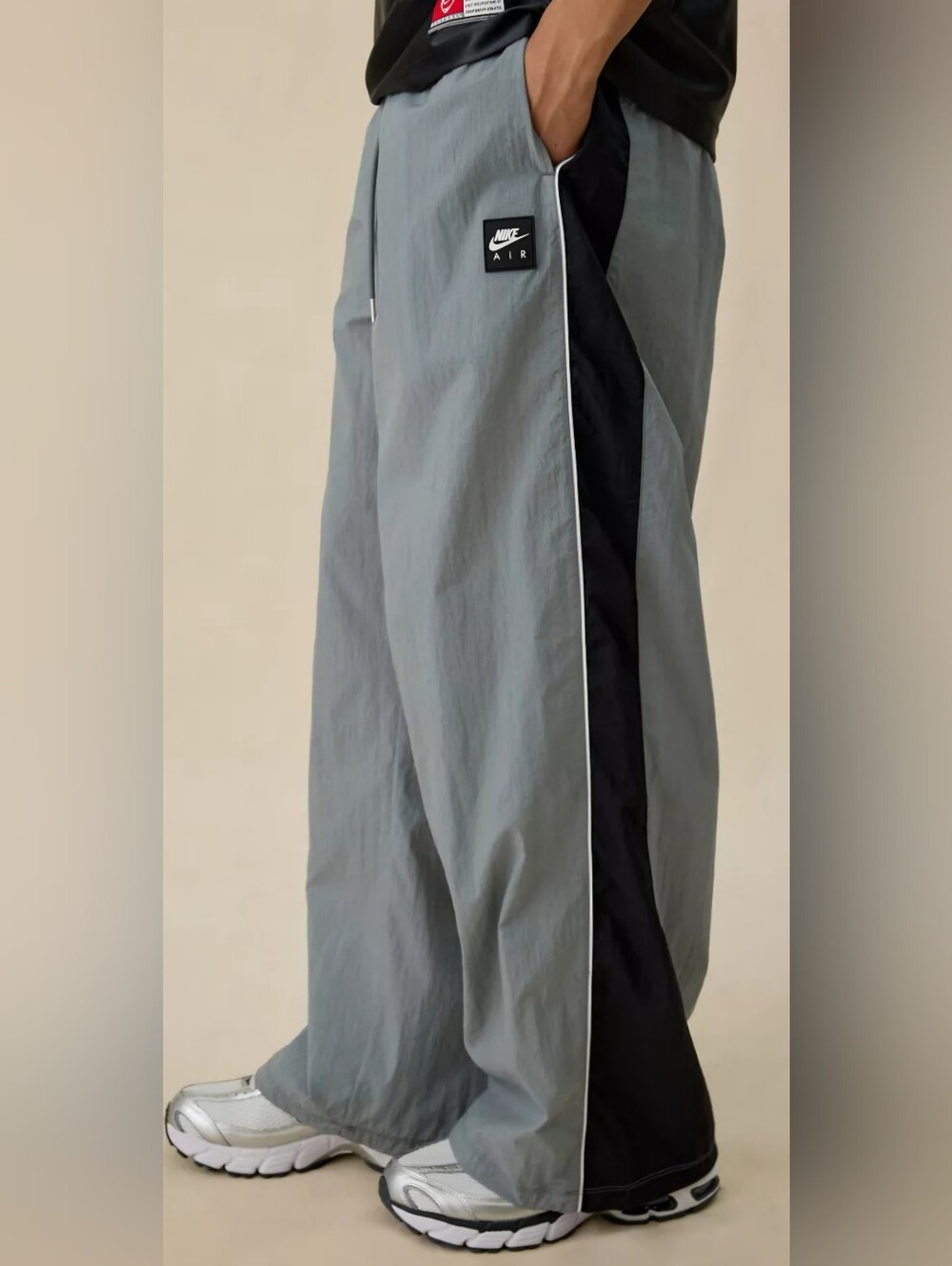 NEW!!! Nike Woven Track Pants